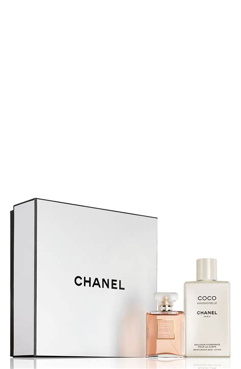 Chanel perfume mademoiselle set